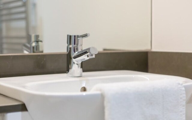 Chester Street 5 Star Residence - Rannoch suite