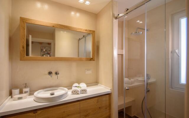 Tarsia Homes & Suites