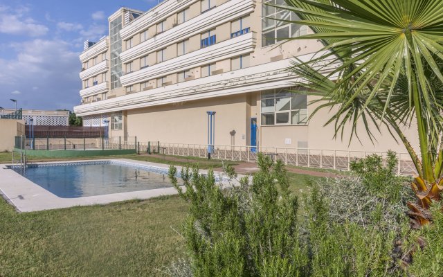 Estudio con parking y piscina en Fibes