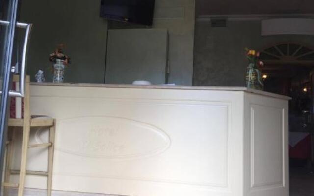 Hotel Ristorante Pizzeria Il Salice