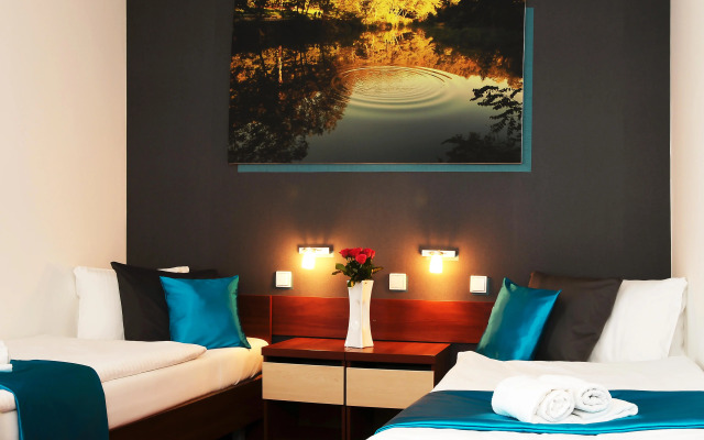 Hotel Color