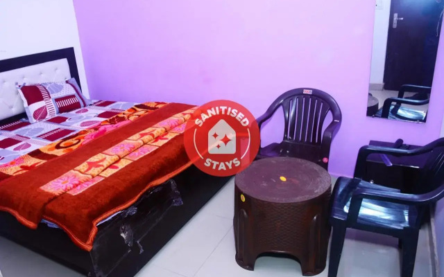 OYO 89044 Raa Inn Room