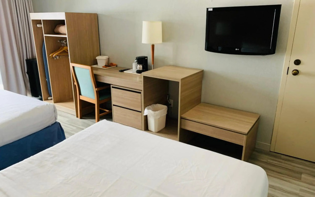 Econo Lodge Airport