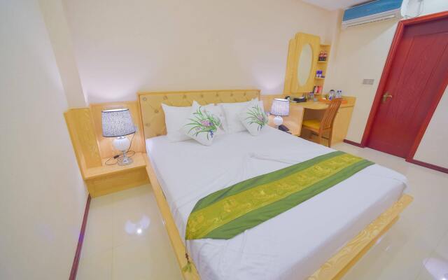 Hathaa Beach Maldives Guest House