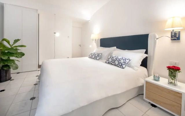 Luxury Apartment with Penthouse and Pool