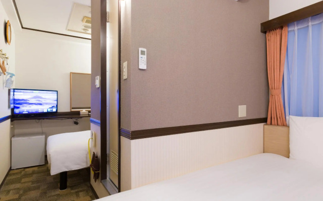 Toyoko Inn Shin Osaka Chuo Honkan