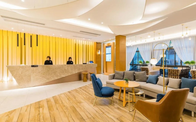 Atour Hotel Nanjing Road Small White Building Tianjin