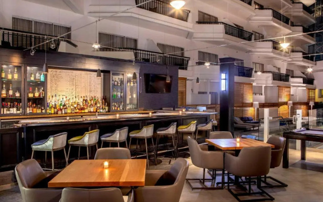 Spark by Hilton Woburn Boston