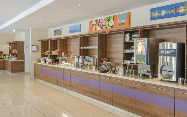 Premier Inn Hamburg City Alster
