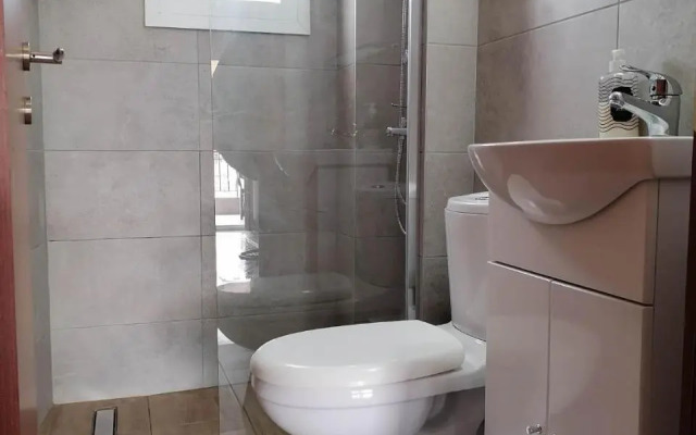 modern&comfortable apartment Euosmos Thessaloniki