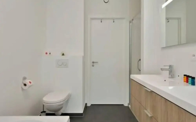 New Apartment Near the Beach With Stunning Seaview