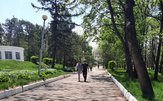 Изумрудный (Горные ключи)