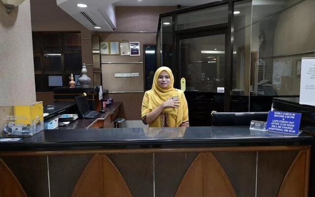 Putra Brasmana Hotel