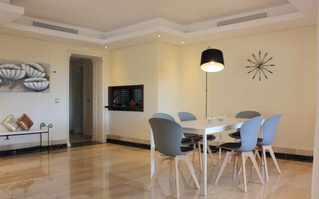 104 - Apartment with private swimming pool