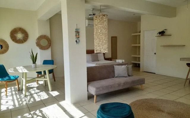 Zulu Surf Hotel
