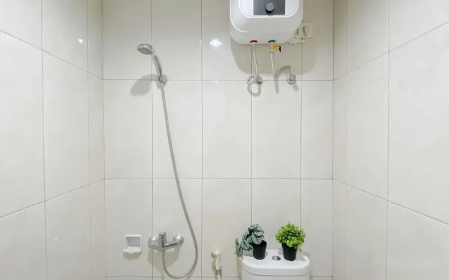 Comfortable And Restful 2Br Nifarro Park Apartment