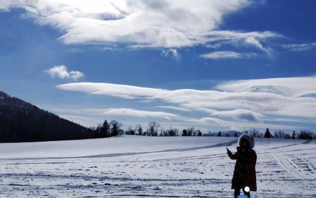 Wu chang xue gu bi lao lv ke zhan