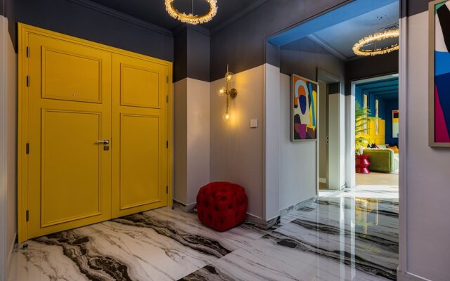 2201 Bellevue Towers