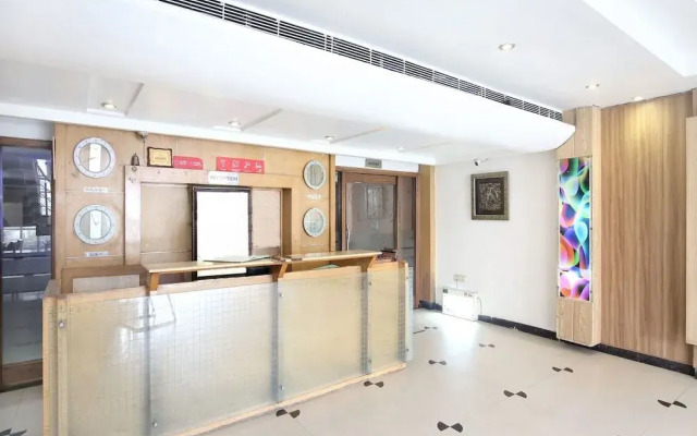 OYO 15906 Aaditya Continental