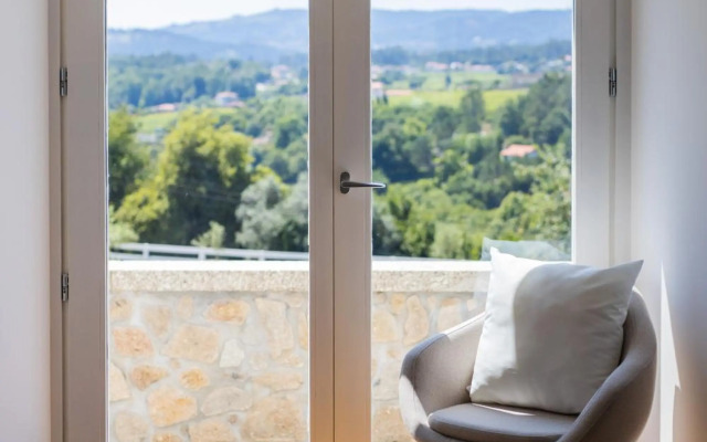 Linden Tree House A and B