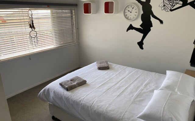 4 Bedroom Family Friendly Retreat