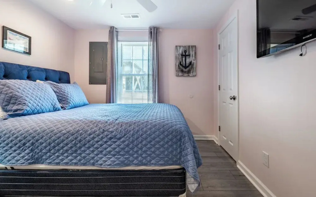 Ankers Away by Topsail Realty