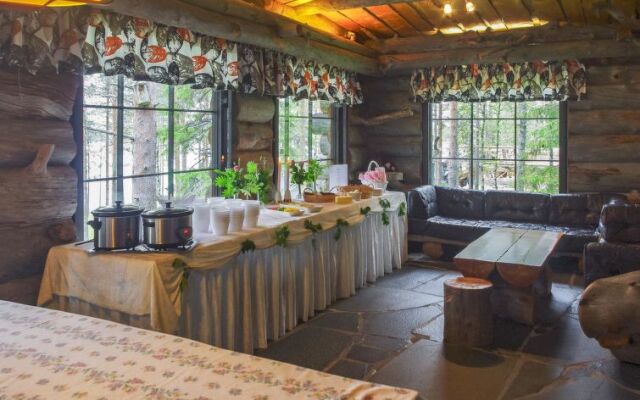 Holiday Home Puuhamaa