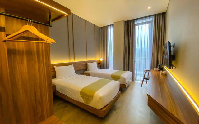 Facade Hotel by Azana