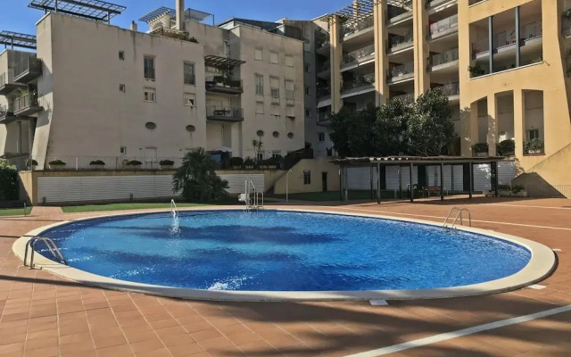 Big Family 3 Bedroom Apartment - RNU 65075