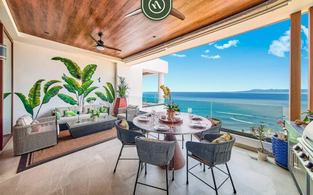 Condo With Oceanview - 2BR Condo - Rooftop Pool