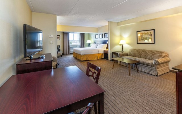 Comfort Inn & Suites