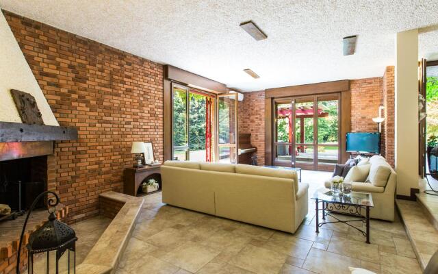 Villa Pina 8 2 in Sulbiate