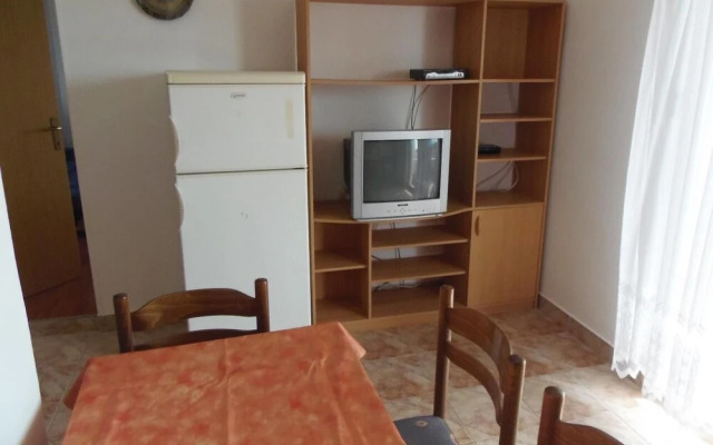 Zoki - Free Parking - A1 Mali