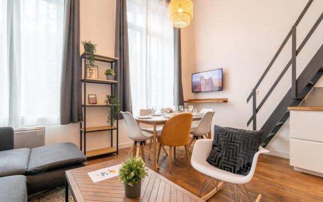 Lille Centre - Beautiful bright apartment 6pax 3BR