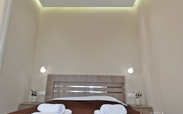 Sabbia Seafront Apartment  2 by TravelPro Serv...