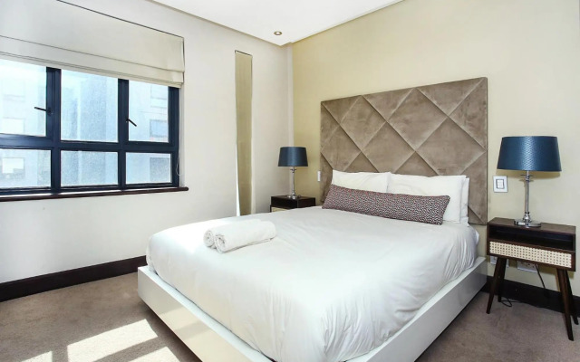 Melrose Arch Luxury Apartment