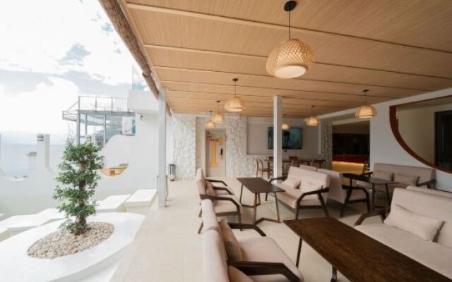 Yunyi Boutique Lake View Inn