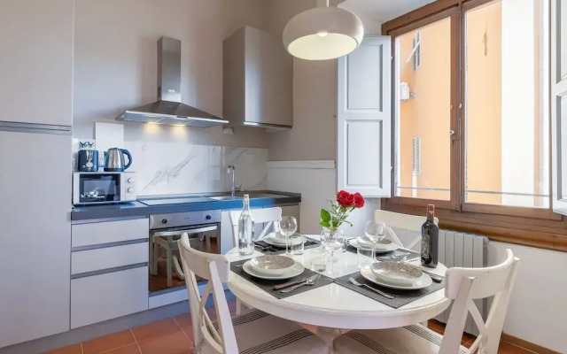 Charming 2 bedroom in Florence