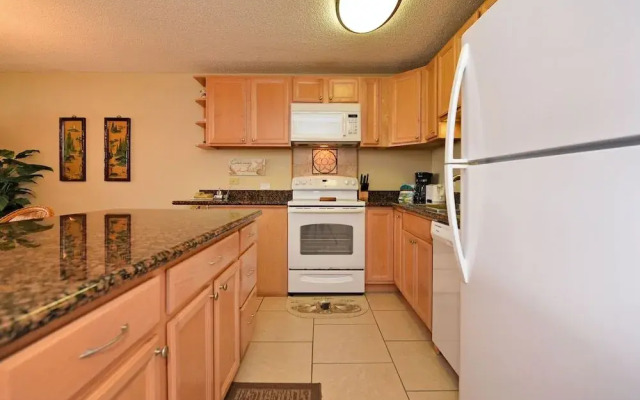 Kamaole Sands 5-313 by RedAwning