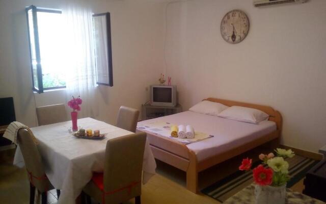 Apartment Kotor-Andrija Jovanovic