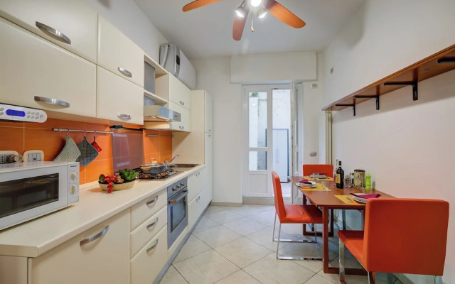 Verbena with parking 500m from the sea