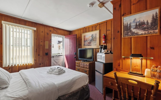 Littleton Motel