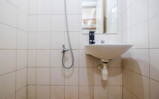 New And Modern Studio Room Apartment At Riverview Residence