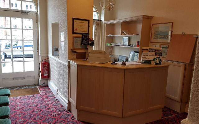 Grand Ash Hotel
