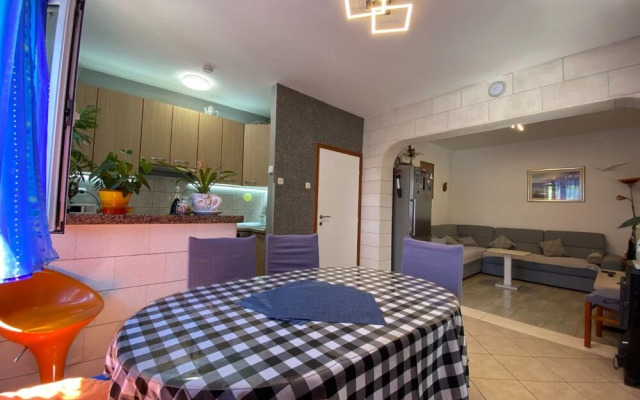 Jak - Comfortable Apartments - A1-donji