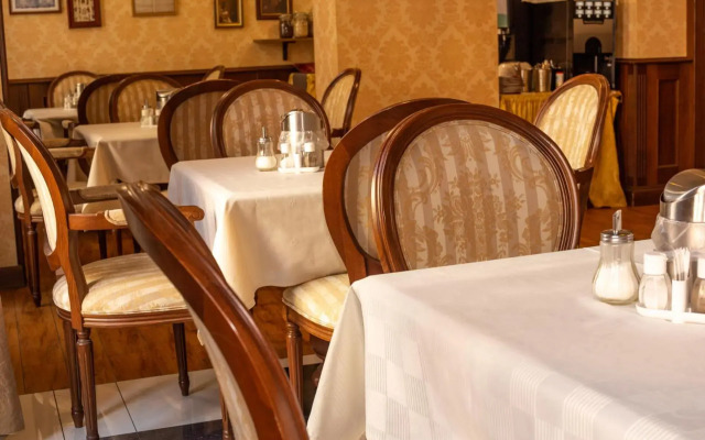 Mozart Hotel