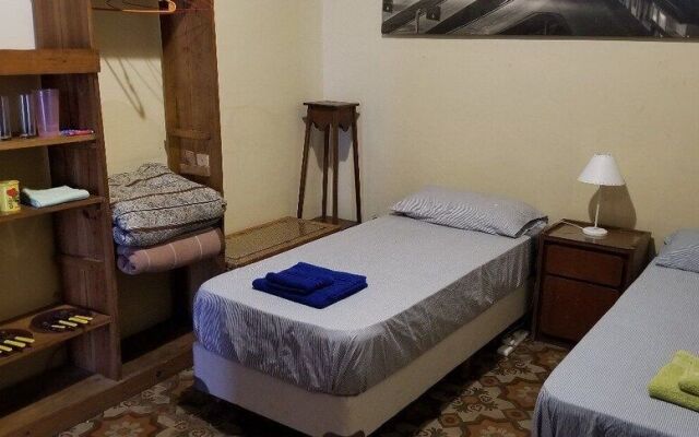 Hostel Hostal Caballito Blanco
