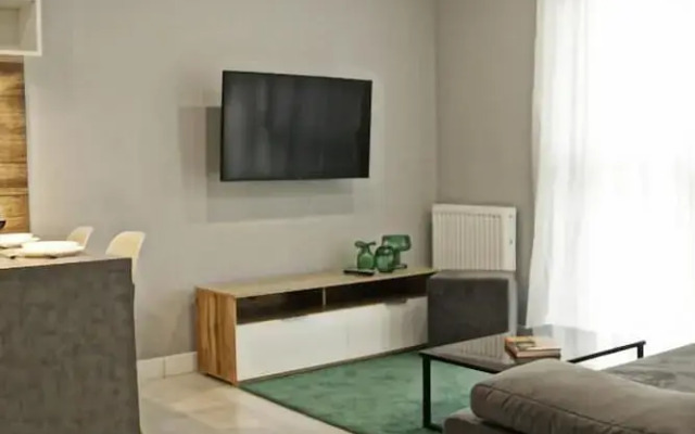 BP Apartment IV