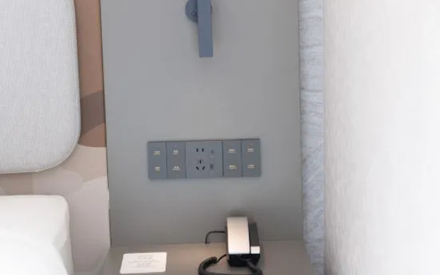 Atour Light Hotel Dianchi Road South Asia Style First City, KUNMING – Guest Rooms – Kunming