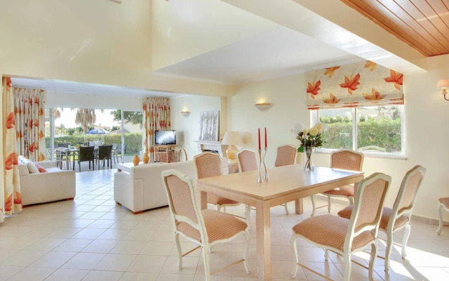 Villa Adele